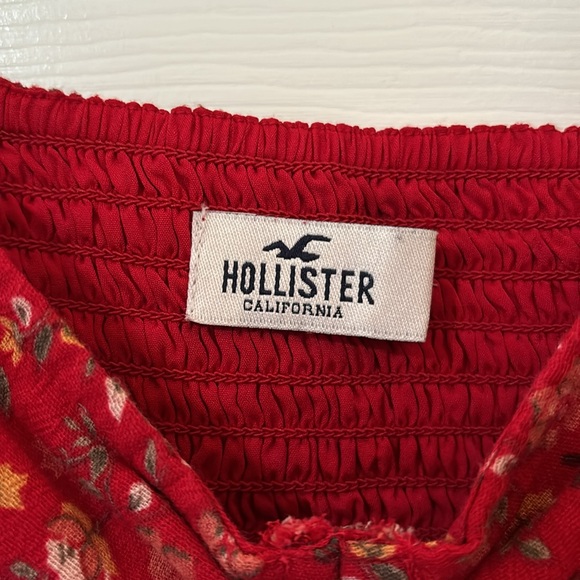 Hollister Cinched Long Sleeve Crop - Picture 7 of 7